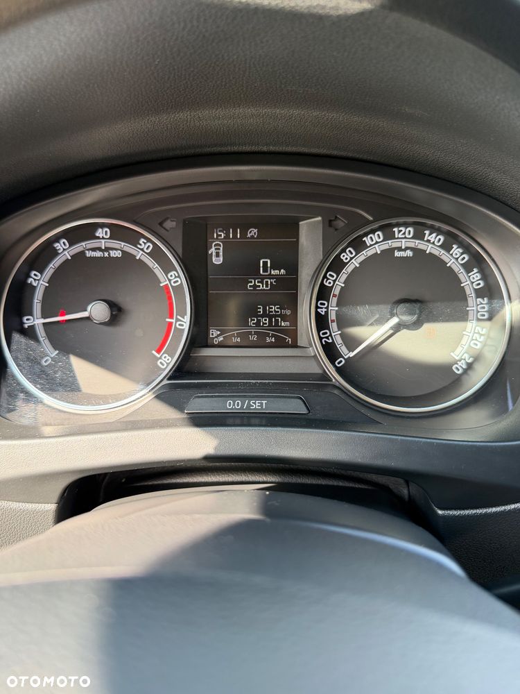 Skoda RAPID 1.0 TSI Style - 21