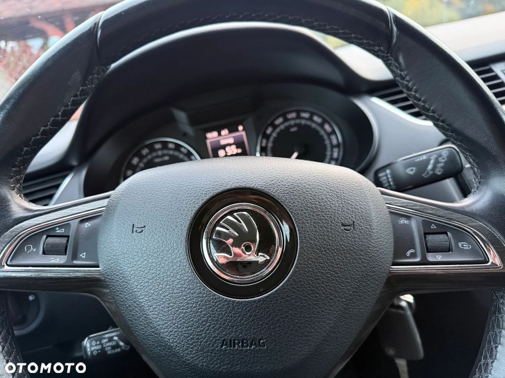 Skoda Octavia 2.0 TDI 4x4 DSG Scout - 23