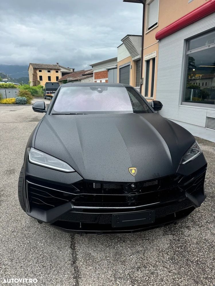 Lamborghini URUS - 5