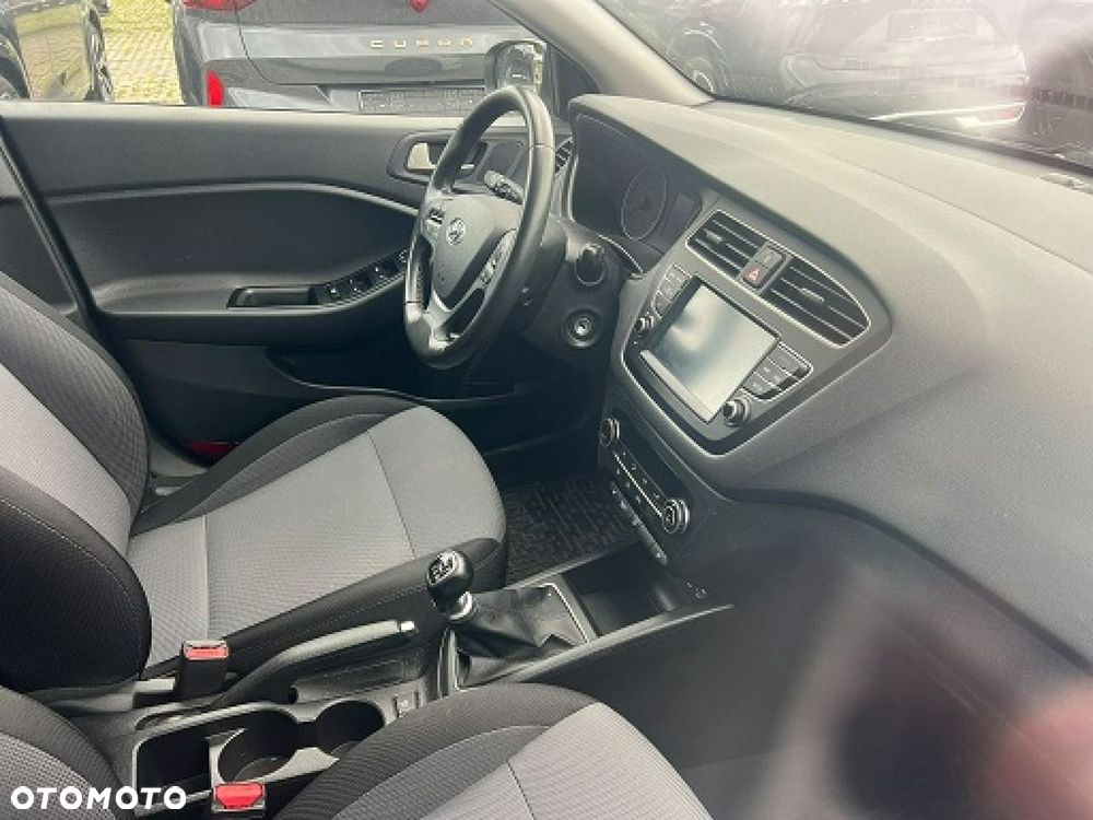 Hyundai i20 - 5