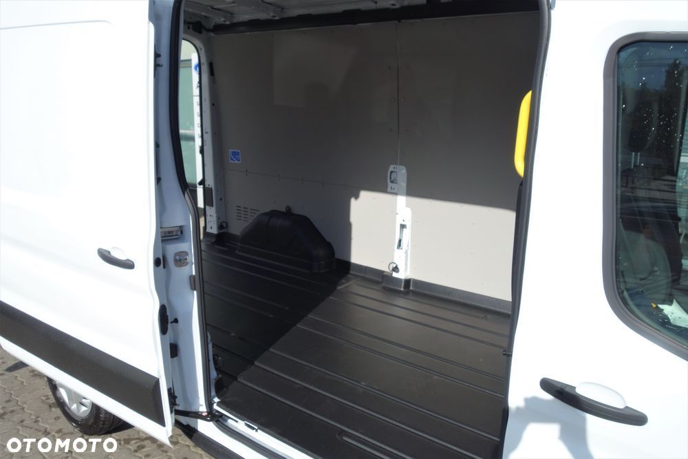 Ford Transit 350 L3H2 Trend - 4