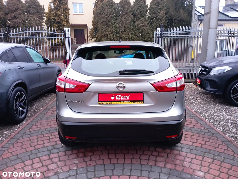 Nissan Qashqai 1.2 DIG-T Acenta - 5