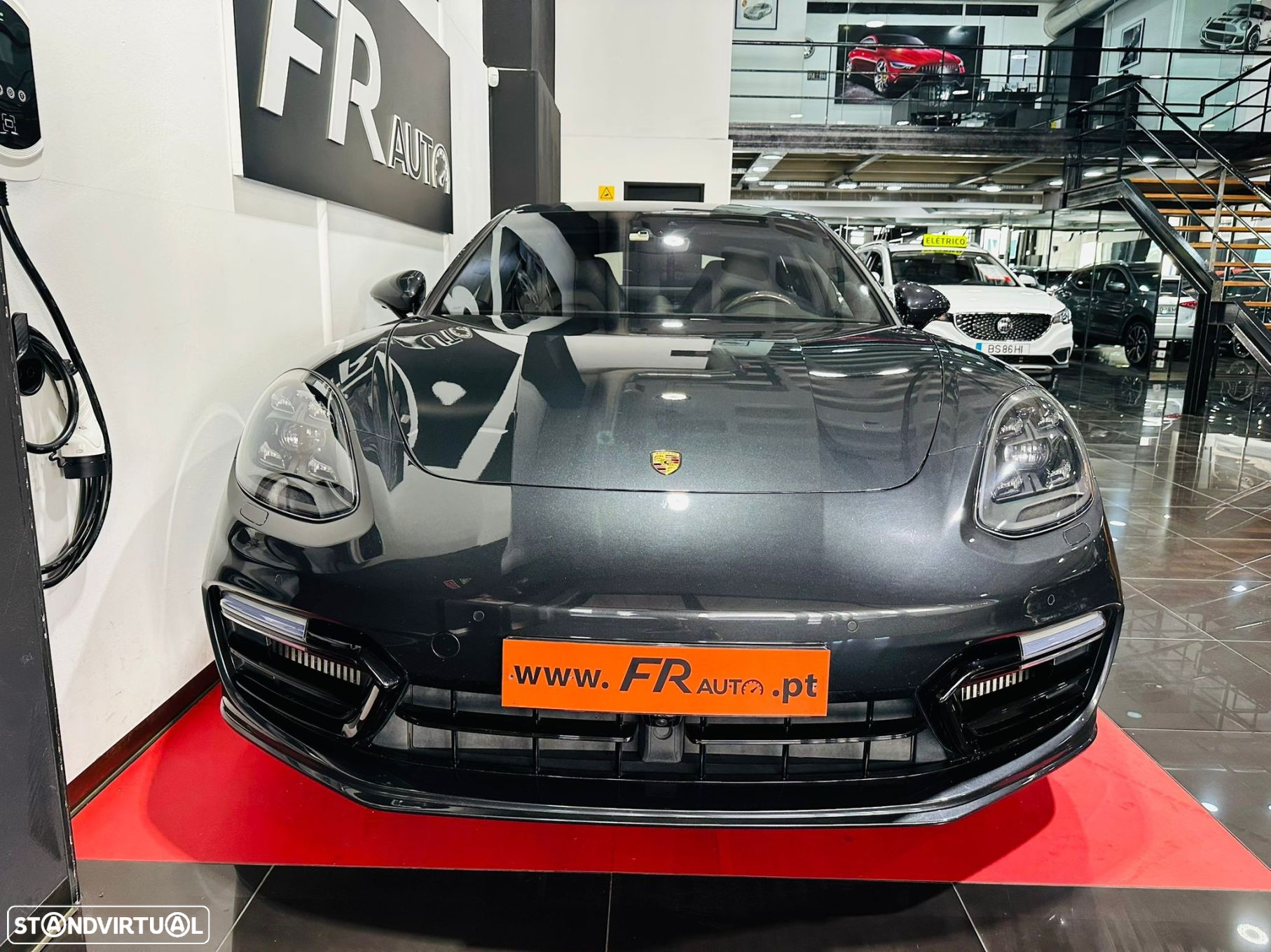 Porsche Panamera Turbo - 22