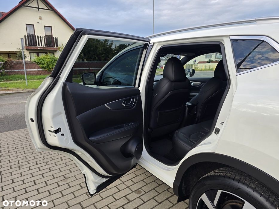 Nissan Qashqai 1.3 DIG-T Tekna - 33
