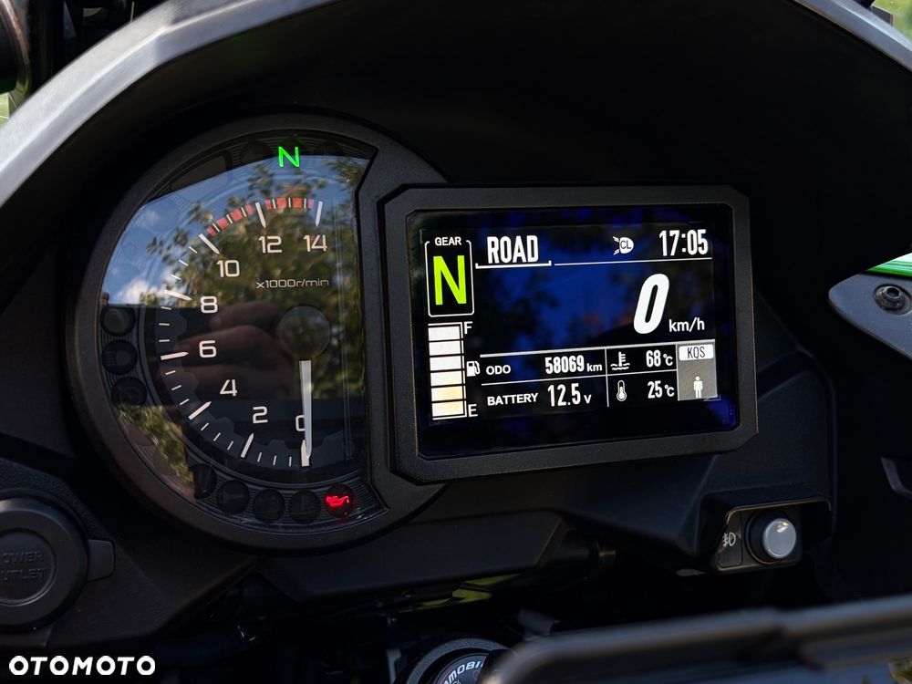Kawasaki Versys 1000 - 9