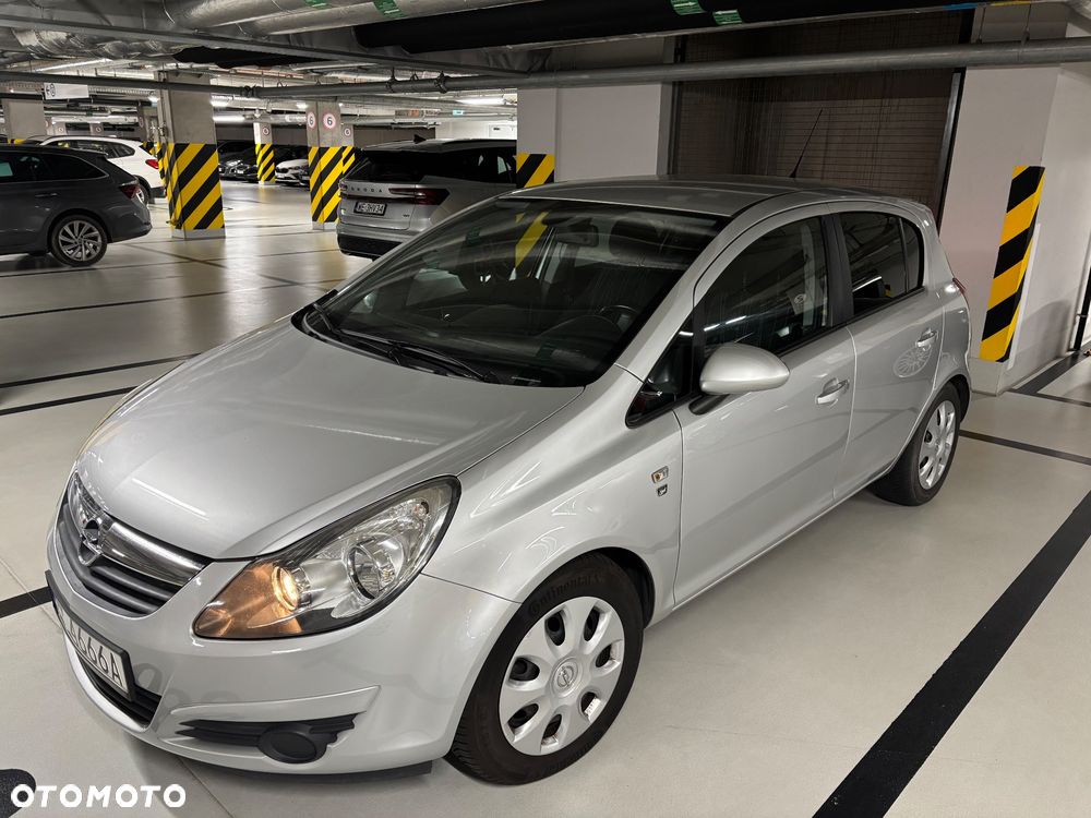 Opel Corsa 1.4 16V Innovation 110 Jahre - 1