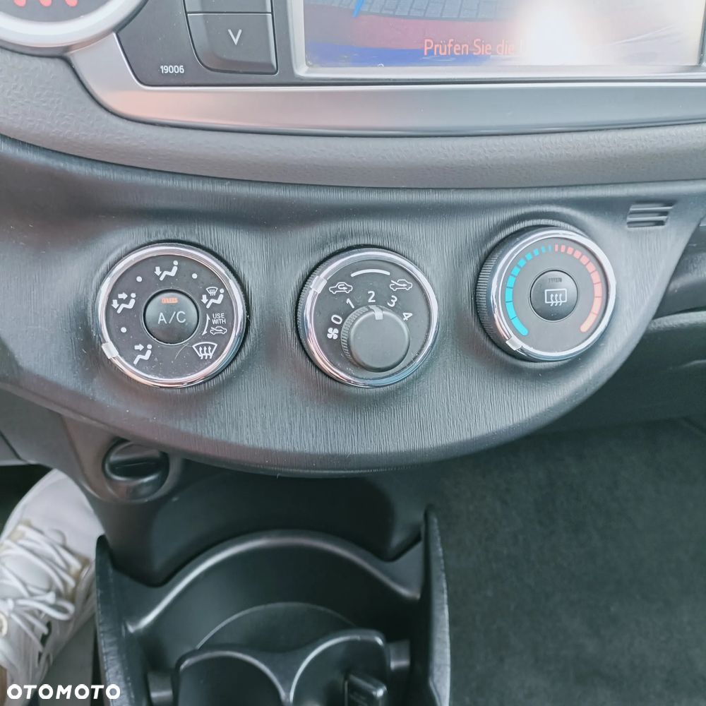 Toyota Yaris 1.0 VVT-i Comfort - 26