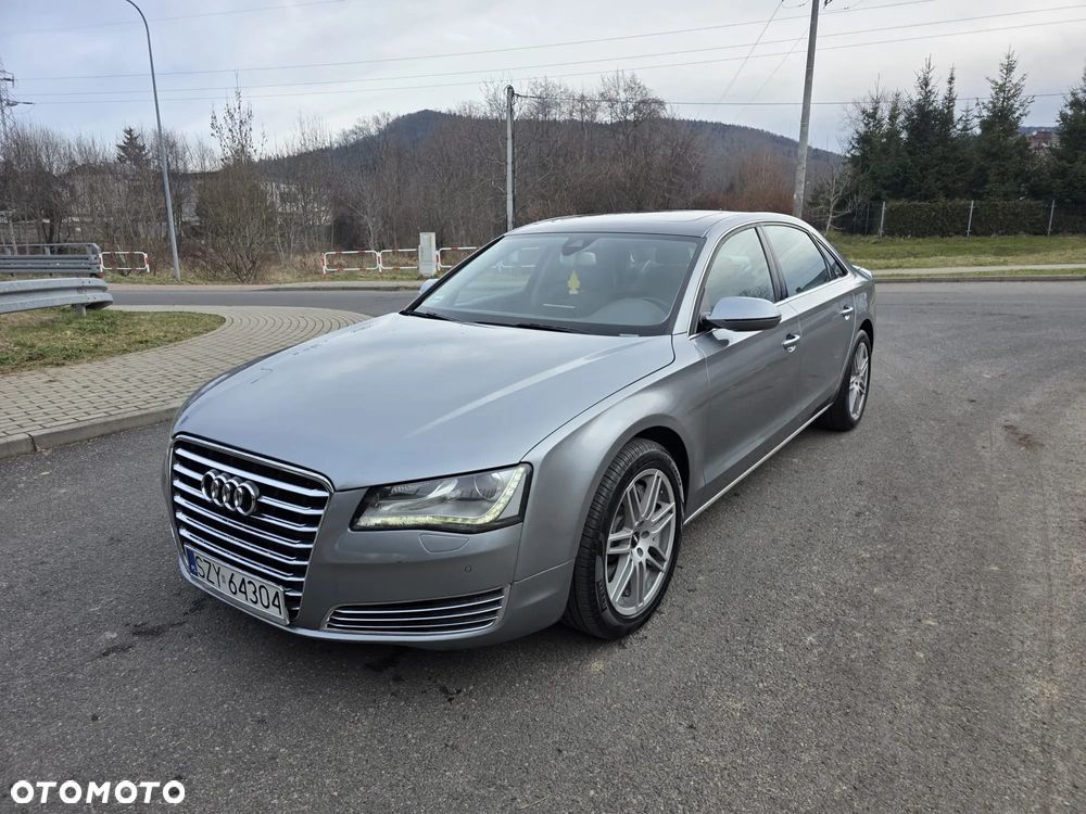 Audi A8 4.2 FSI L Quattro - 1
