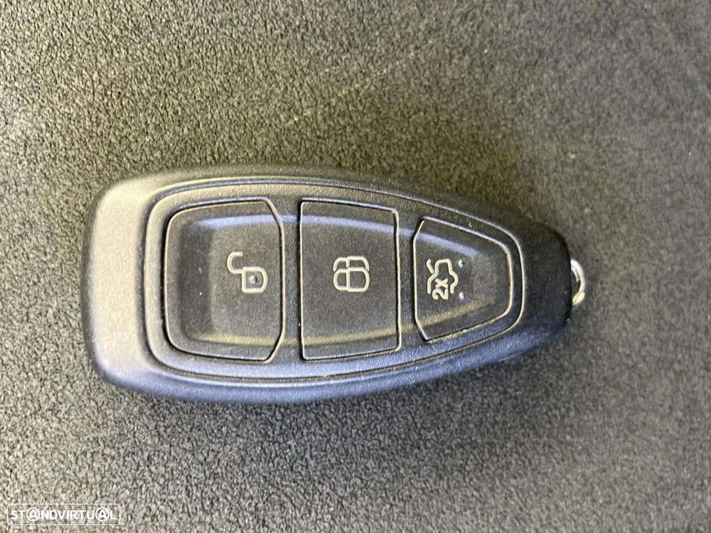 Ford Focus 2.3 EcoBoost RS Pack Performance - 19