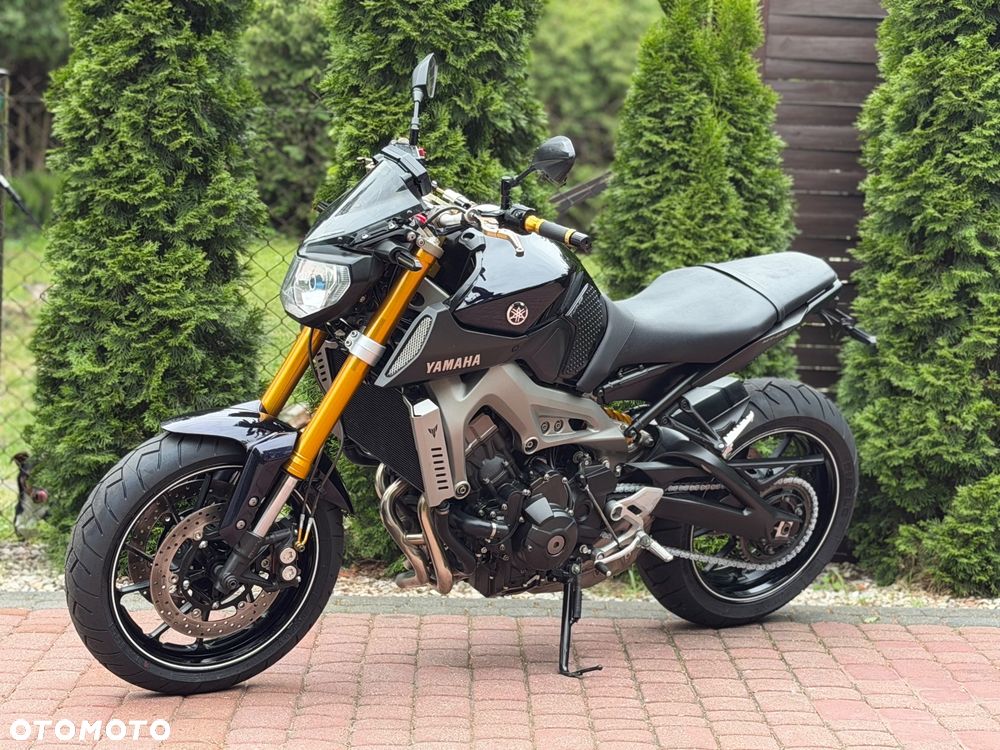Yamaha MT - 5