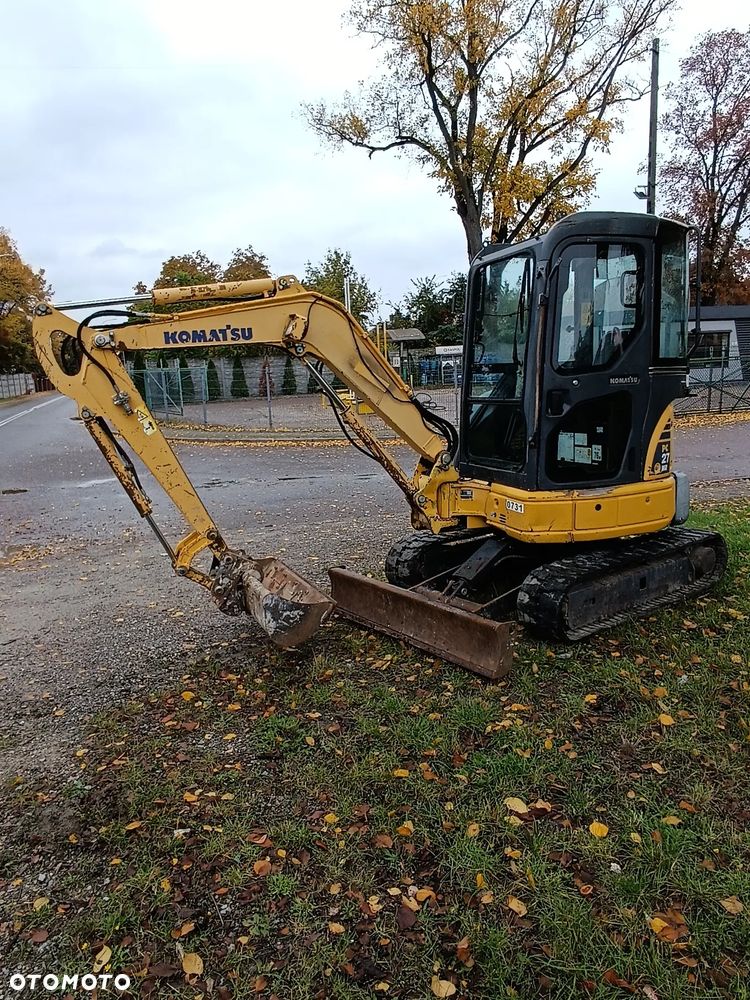 Komatsu PC 27MR - 4