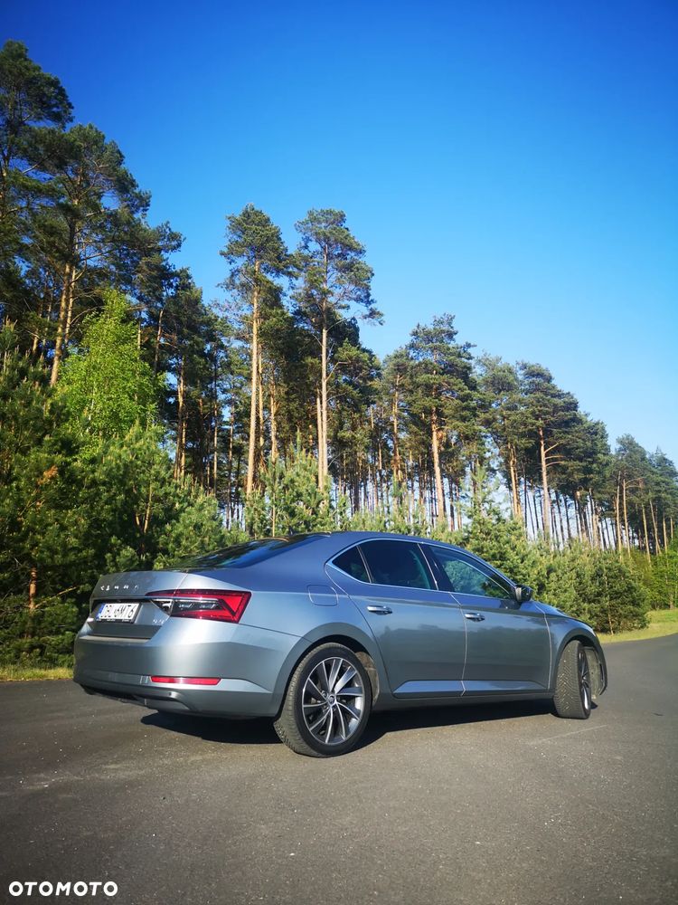 Skoda Superb 2.0 TDI SCR 4x4 Style DSG - 3