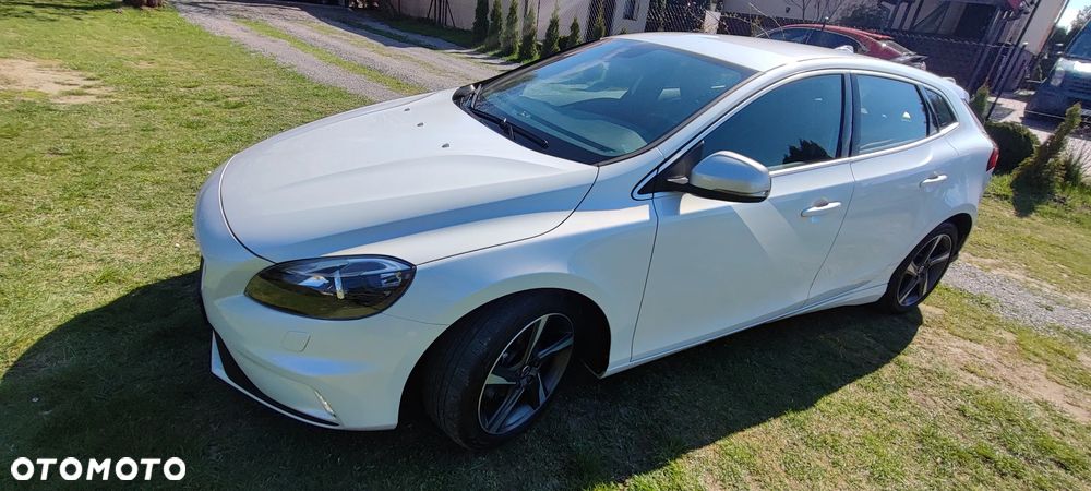 Volvo V40 D2 RDesign - 15