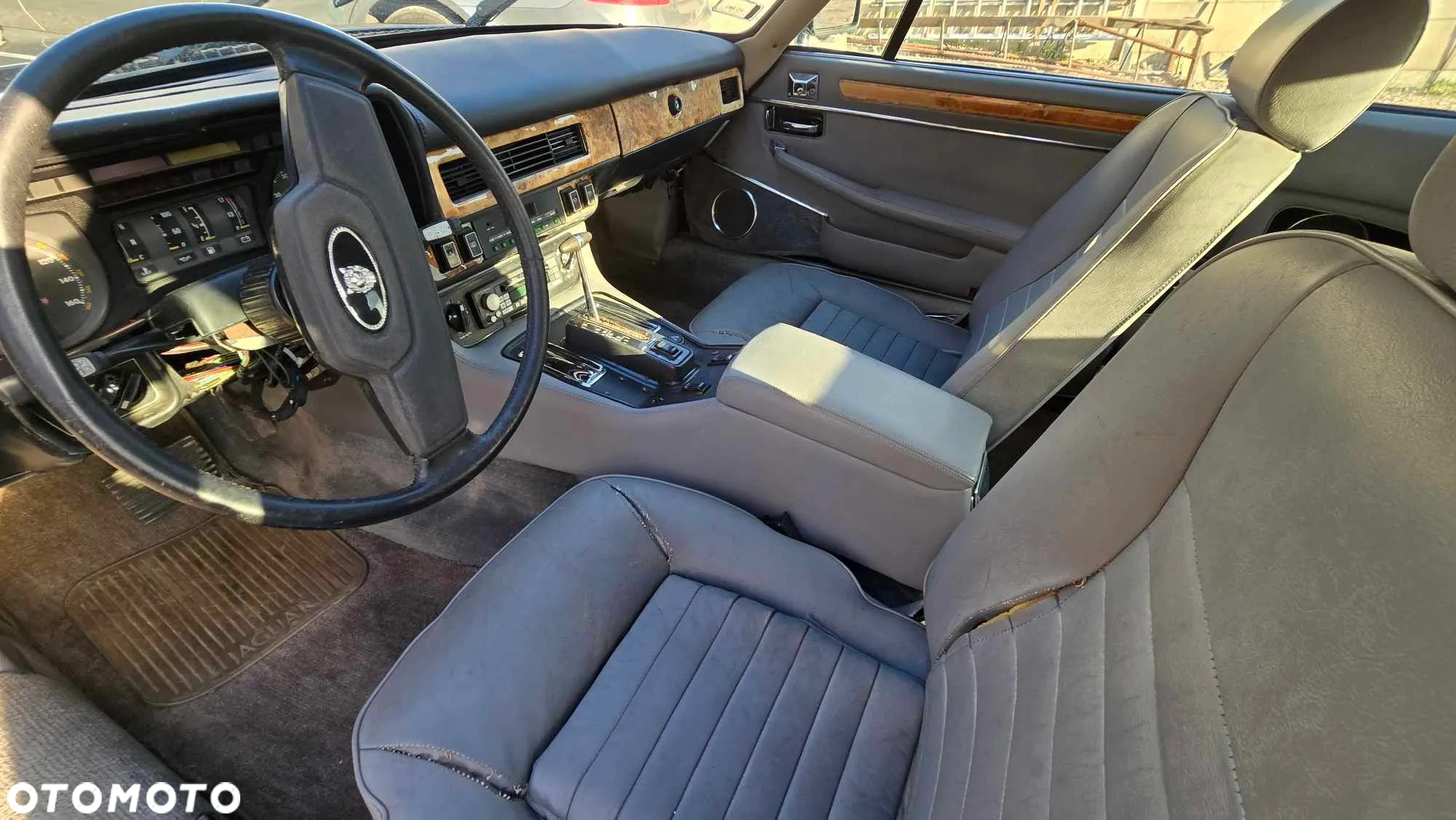 Jaguar XJS - 11