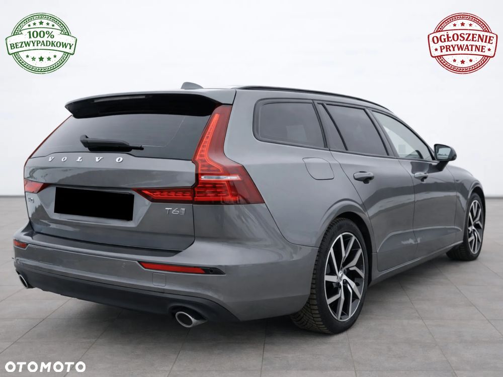 Volvo V60 T6 AWD Twin Engine Geartronic Momentum Pro - 5
