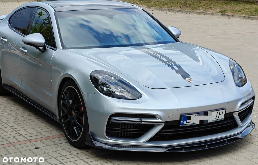 Porsche Panamera Turbo - 4