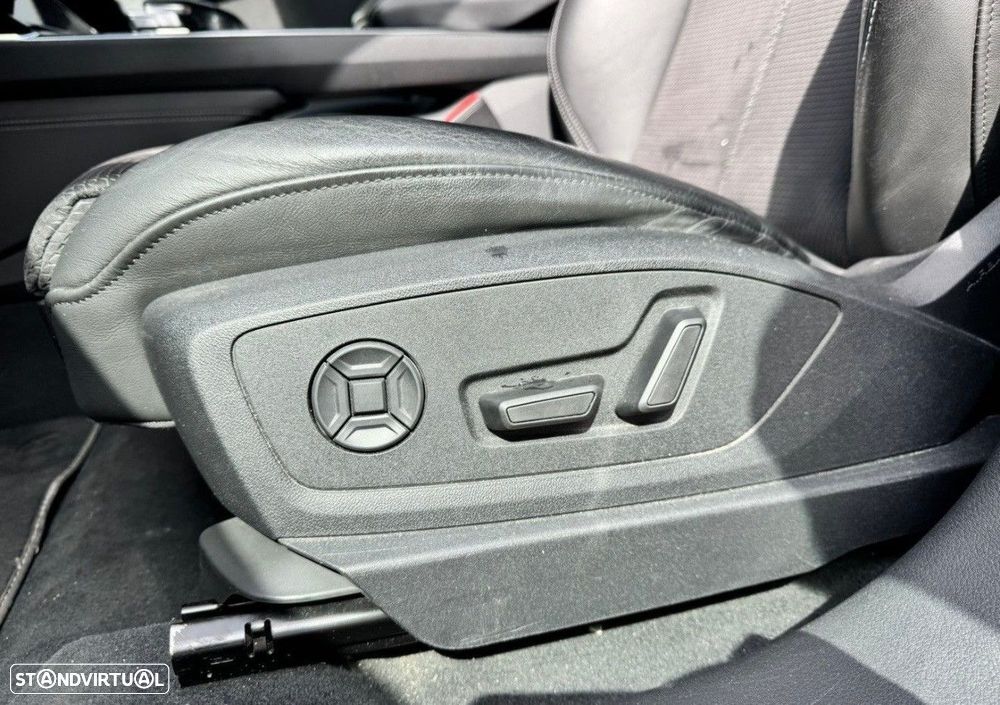 Audi e-tron 50 quattro S line - 17