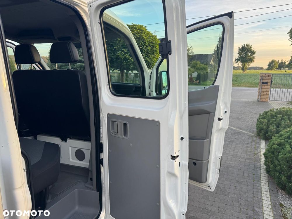 Volkswagen Crafter - 23
