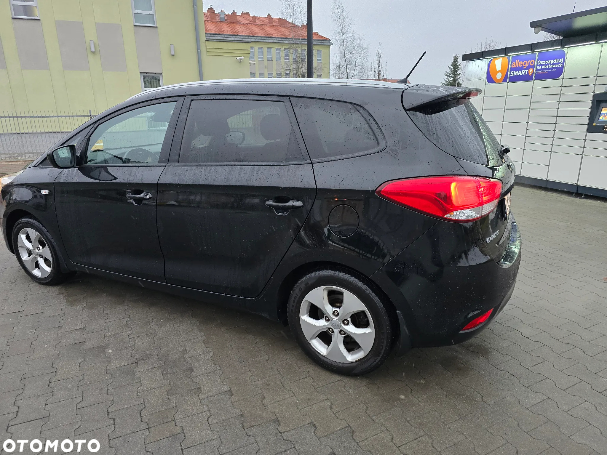 Kia Carens 1.6 GDI Edition 7 - 8