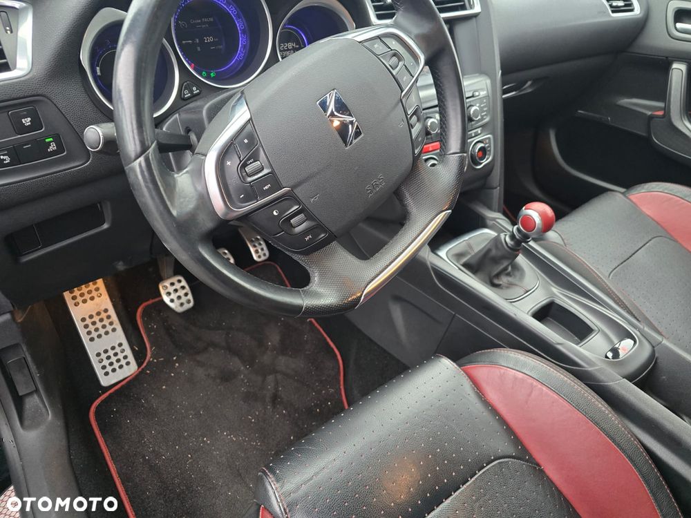Citroën DS4 HDi 165 SportChic - 10