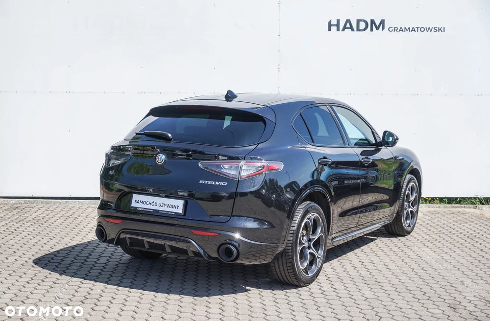 Alfa Romeo Stelvio 2.0 Turbo Veloce Q4 - 8