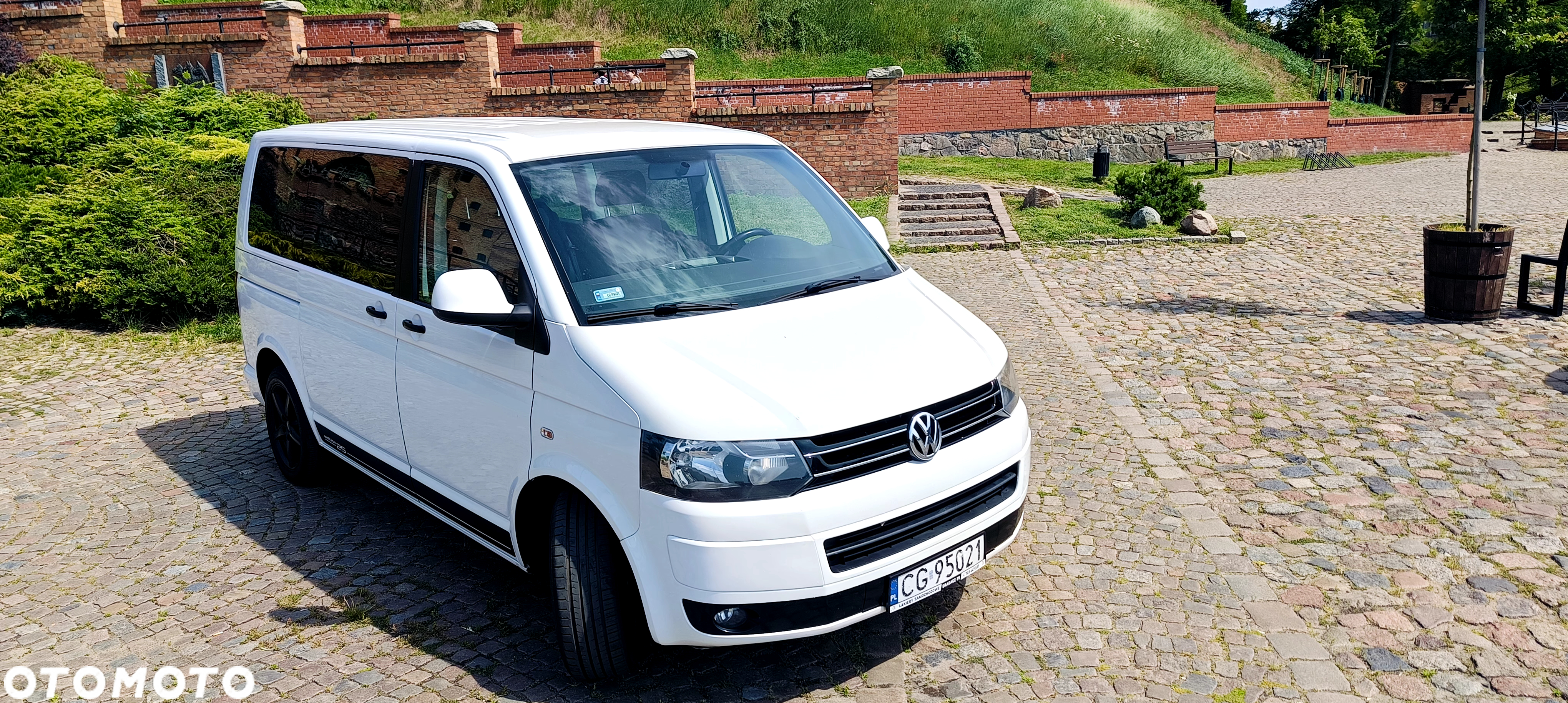 Volkswagen Multivan TDI L1 Comfortline - 2