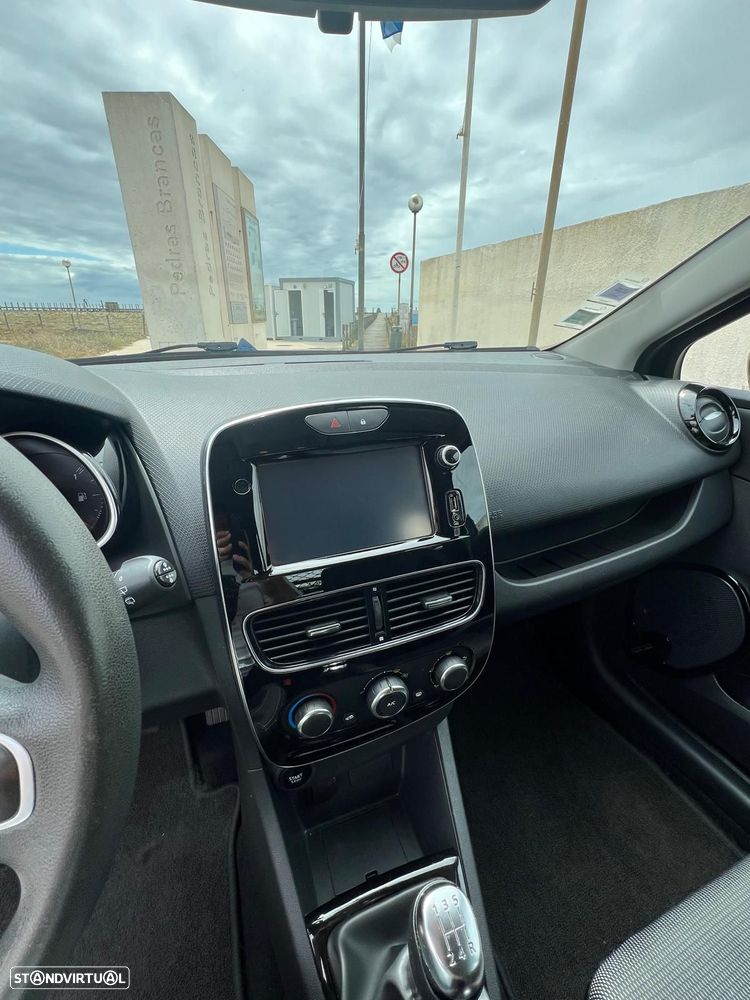 Renault Clio 1.5 dCi Confort - 4