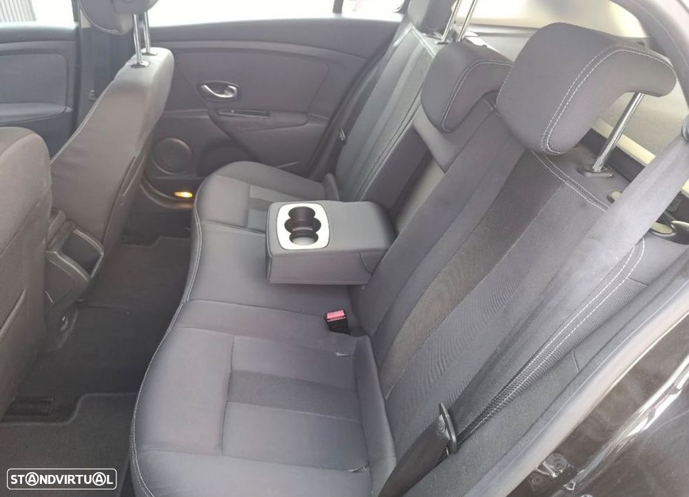 Renault Mégane Sport Tourer 1.5 dCi Confort - 5