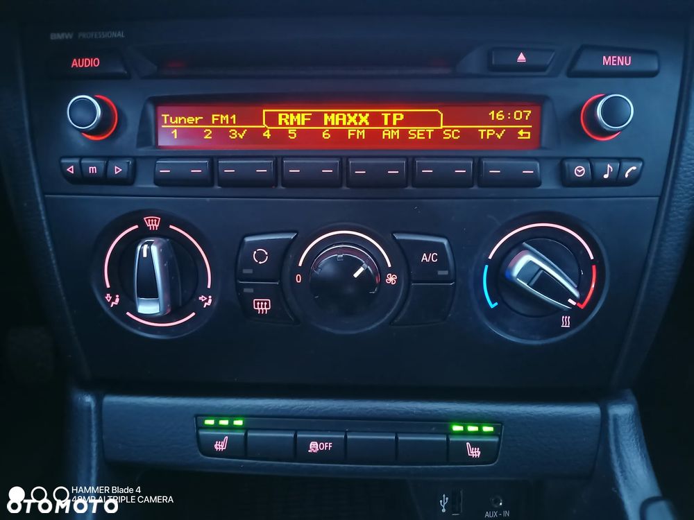 BMW X1 sDrive18i - 13