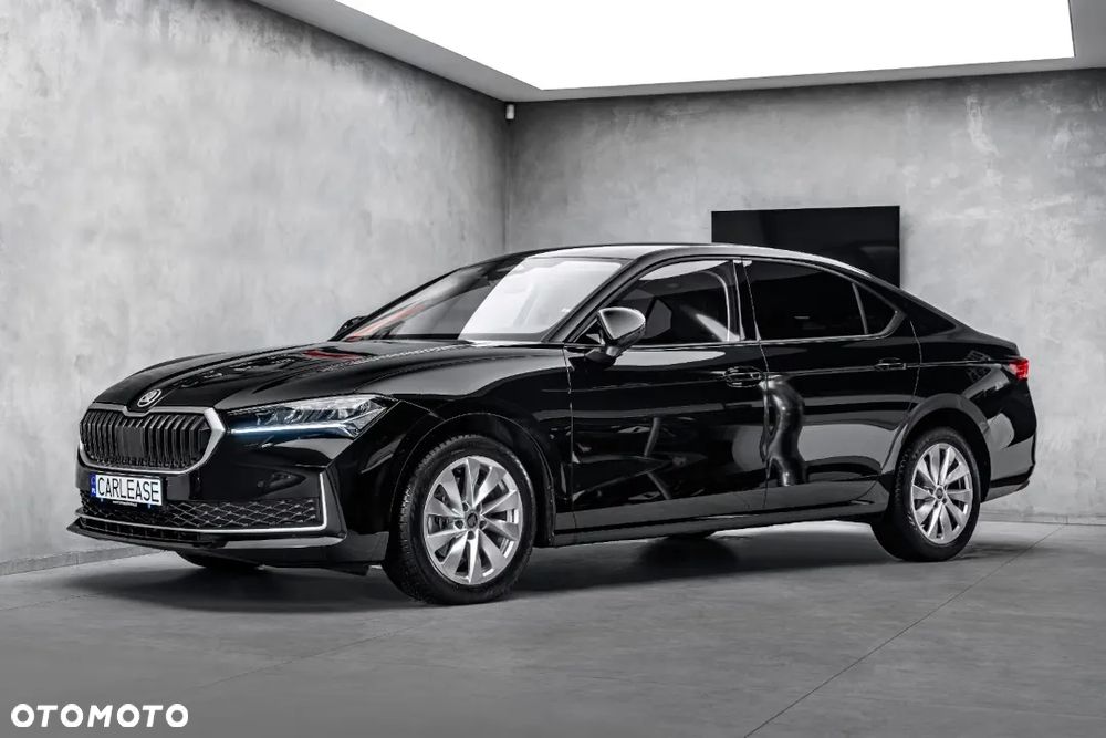 Skoda Superb 2026 photo 2