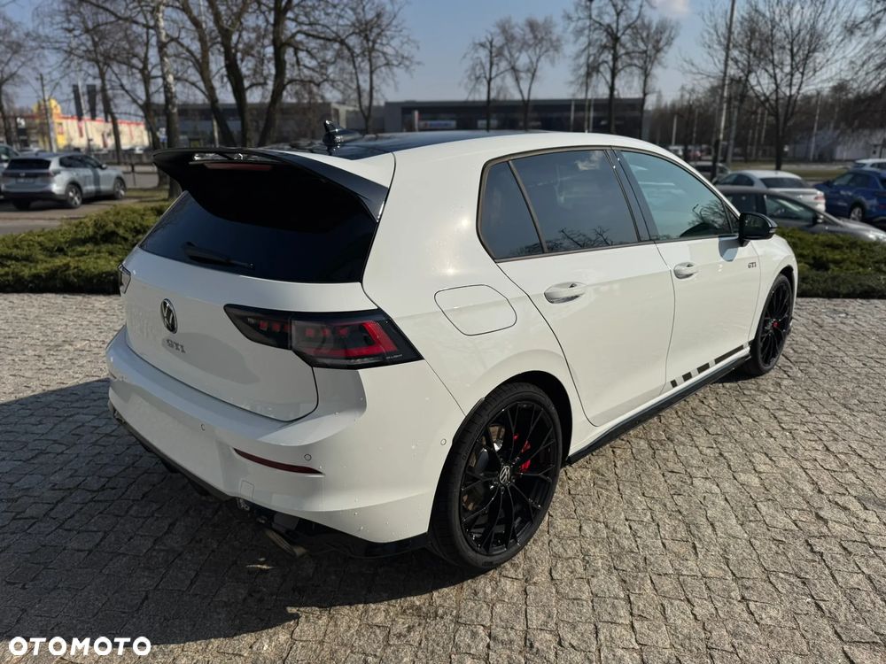 Volkswagen Golf 2.0 TSI OPF DSG GTI Clubsport 45 - 7