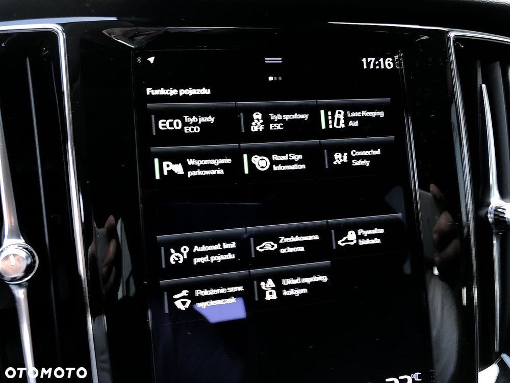 Volvo V60 B4 D Momentum Pro - 18