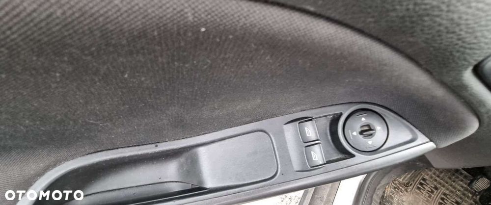 Ford Focus - 10