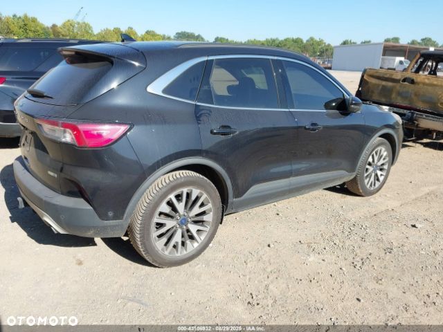 Ford Escape - 4