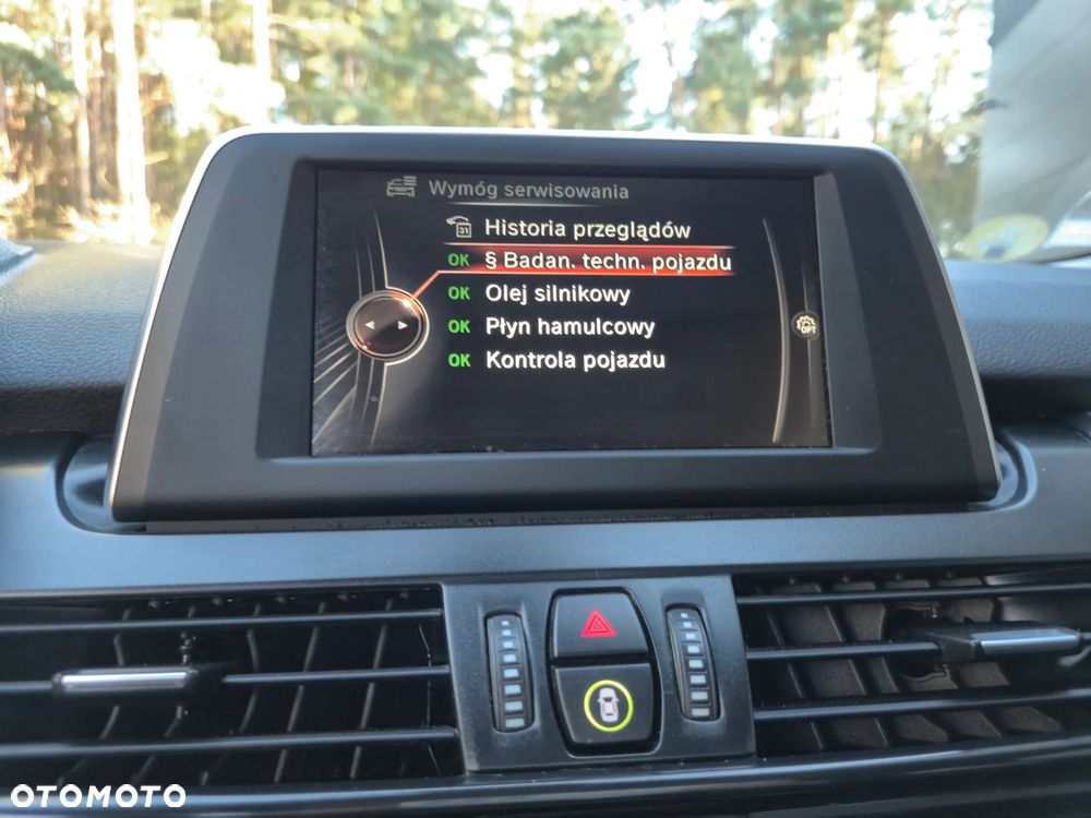 BMW Seria 2 218d Sport-Aut Luxury Line - 27