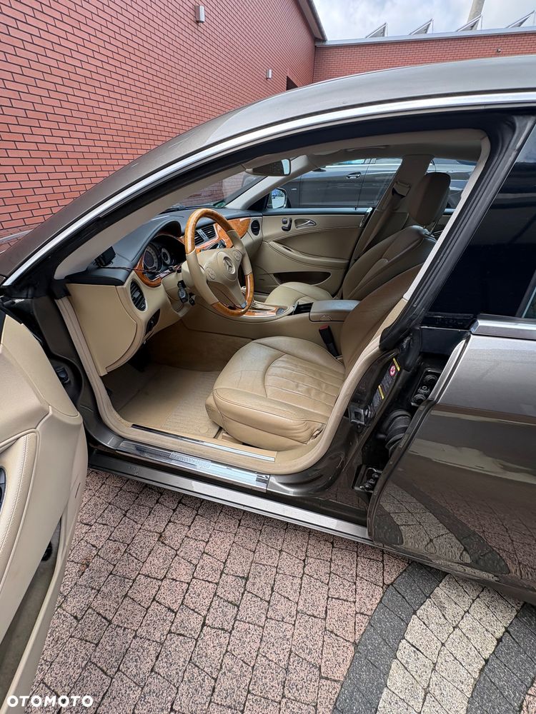 Mercedes-Benz CLS 320 CDI - 20