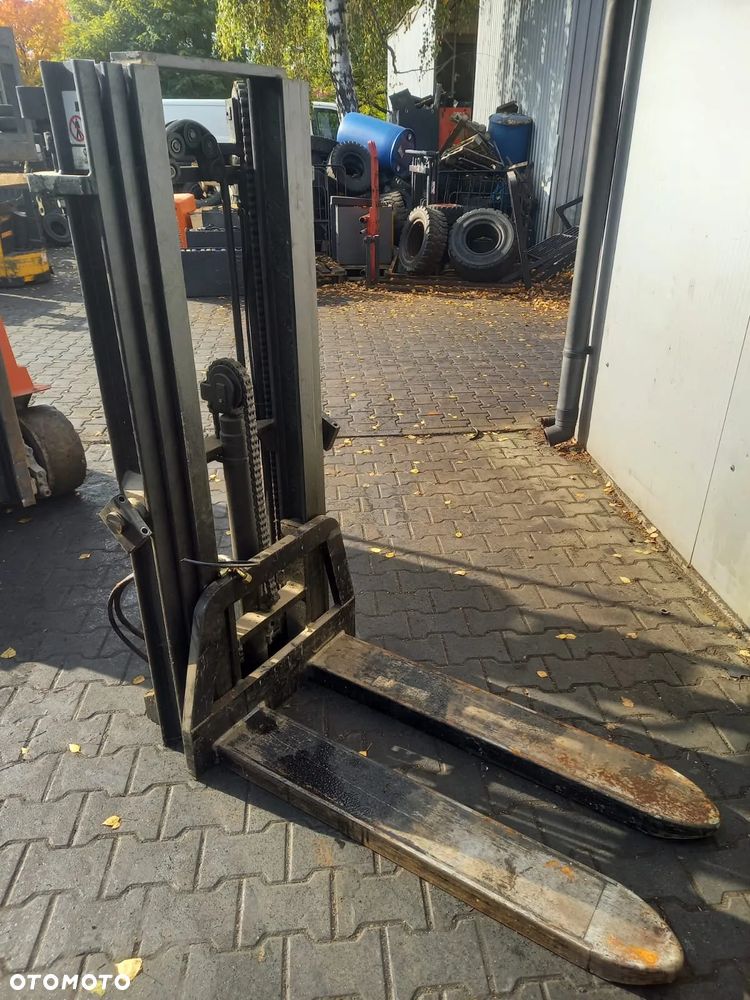 Maszt triplex od wózka widłowego - 1