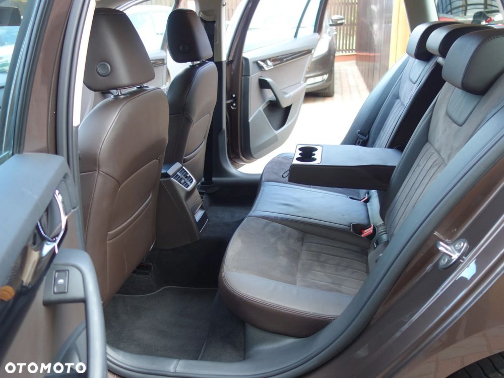 Skoda Octavia 2.0 TDI L&K - 24