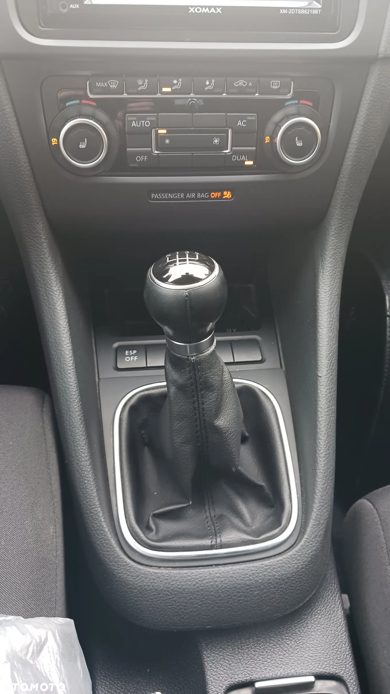 Volkswagen Golf - 8