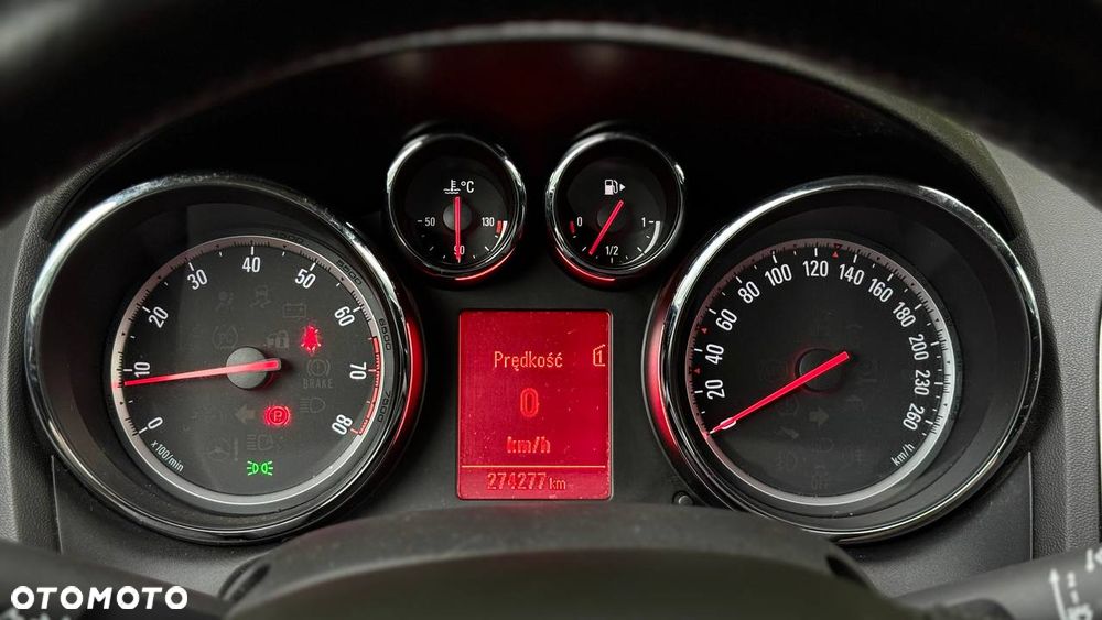 Opel Astra 1.4 Turbo - 13
