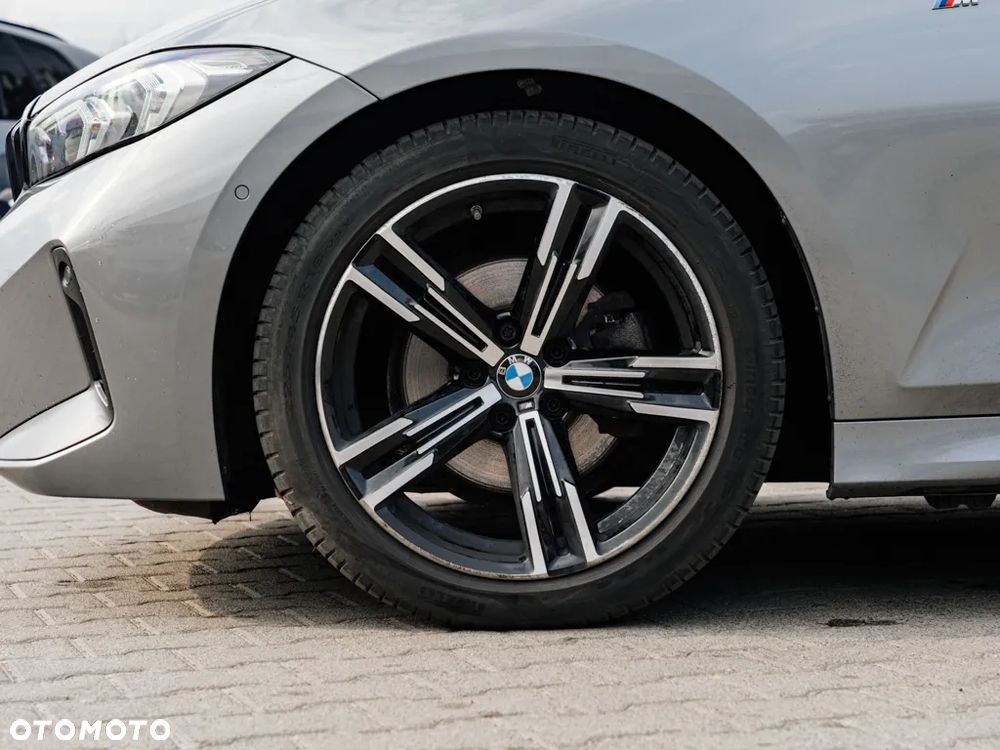 BMW Seria 3 320d xDrive M Sport - 4