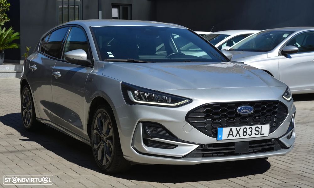 Ford Focus 1.0 EcoBoost MHEV ST-Line - 9