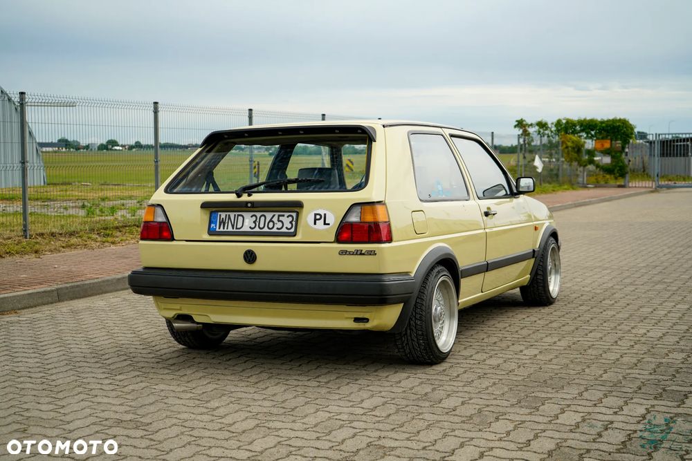 Volkswagen Golf - 7