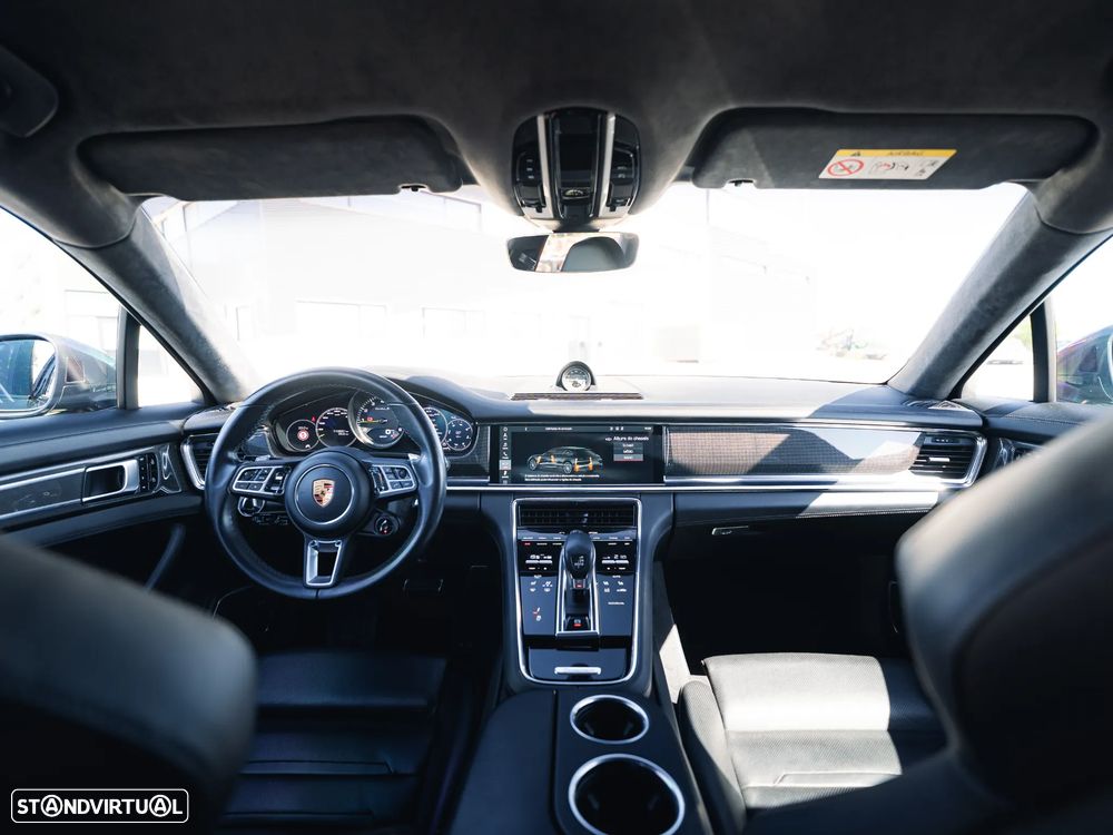 Porsche Panamera Sport Turismo Turbo S E-Hybrid - 14