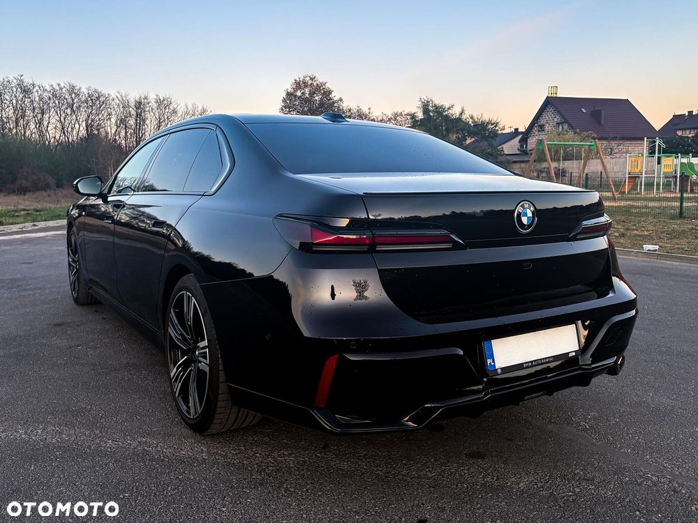 BMW Seria 7 740d xDrive - 6
