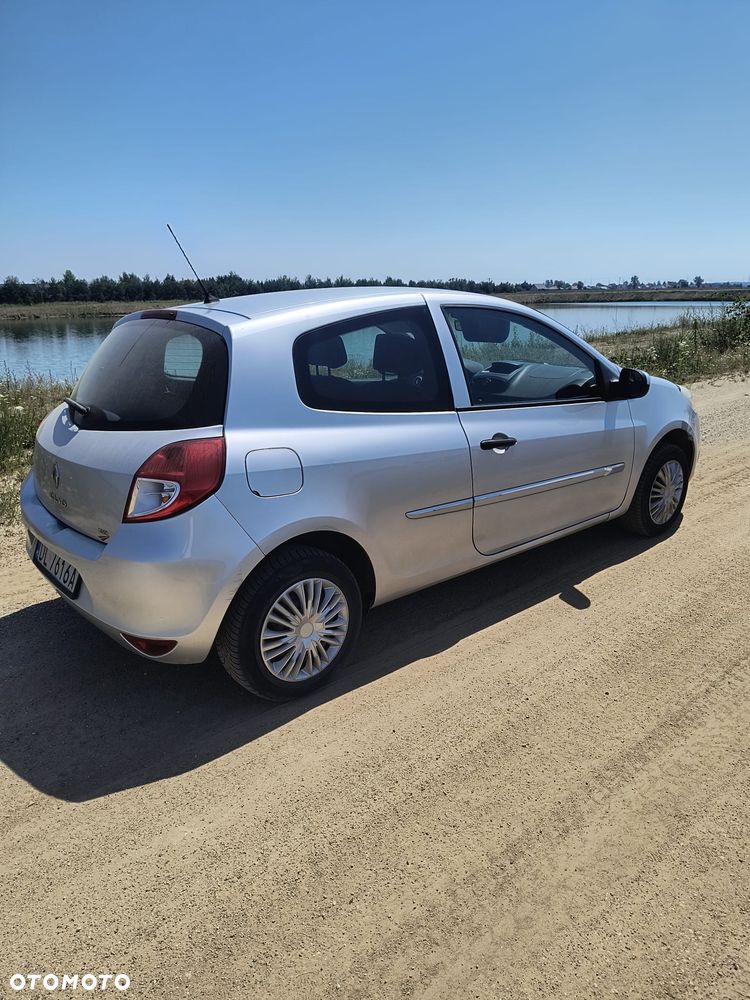 Renault Clio - 4