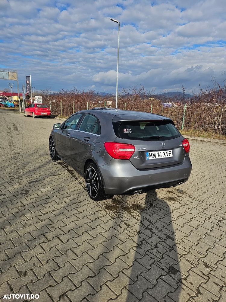 Mercedes-Benz A 180 - 4