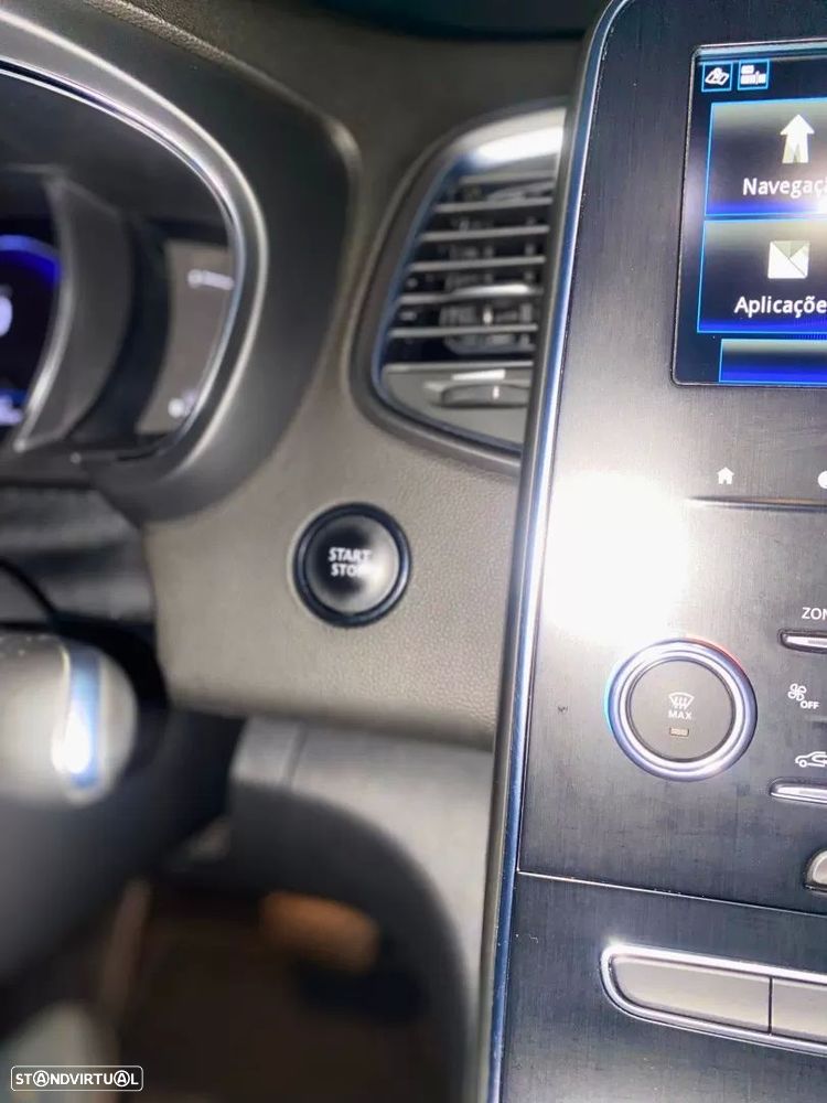 Renault Grand Scénic - 39