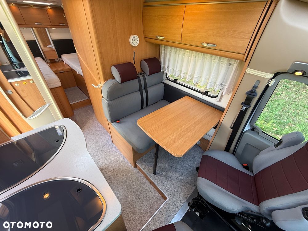 Renault Knaus Sun TI 650 - 22