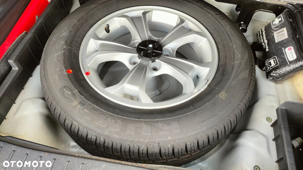 Hyundai Tucson 2.0 2WD Champion - 38